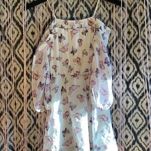 Place off the shoulder long sleeve dress 😘